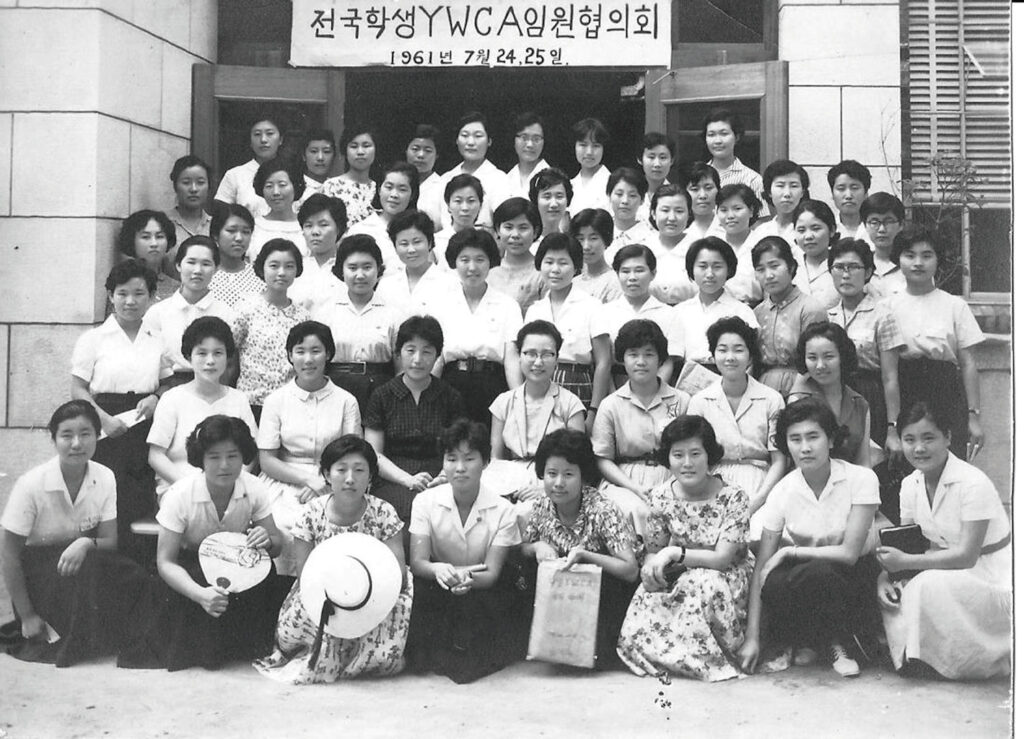 세상이 버린 곳이 그대들의 일자리 ywca 종교 6r (2)